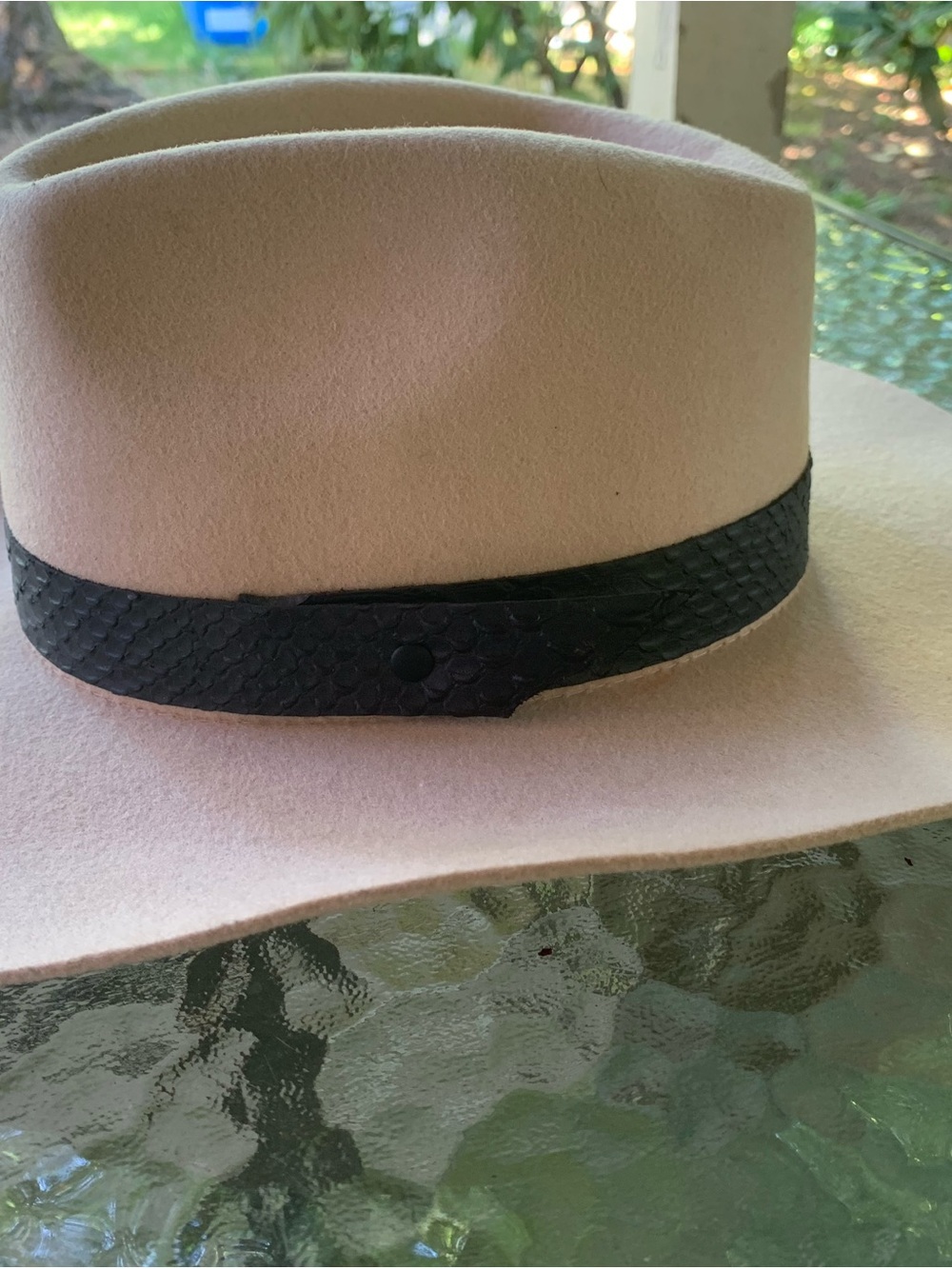 Womens Wide Brim Felt Ranch Hat with Black Band - Cream
